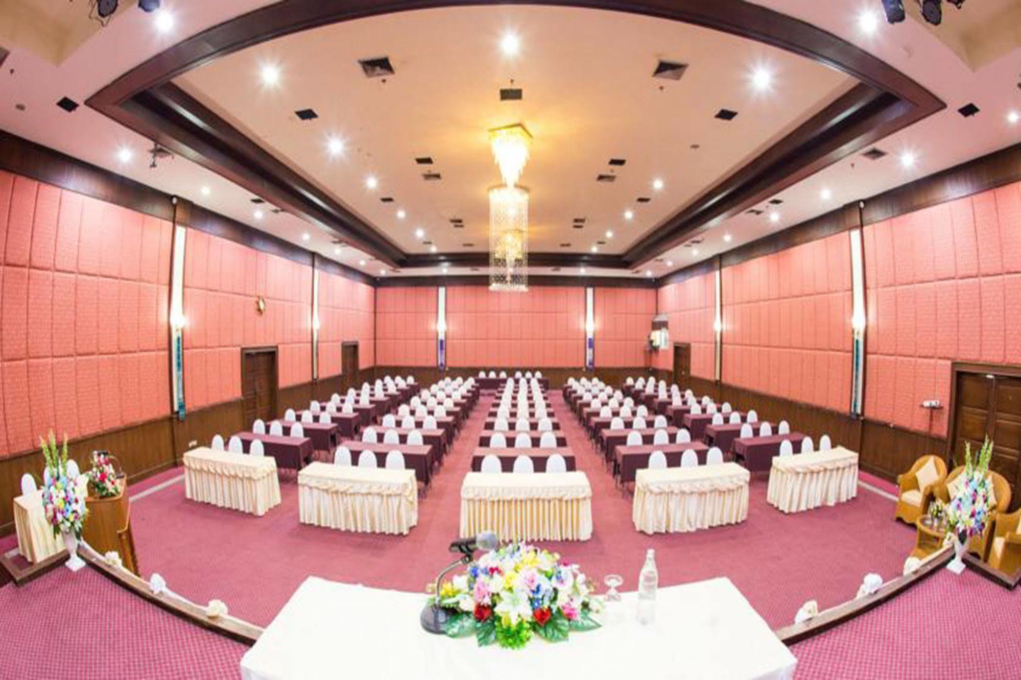 Phayao Gateway Hotel Exterior foto